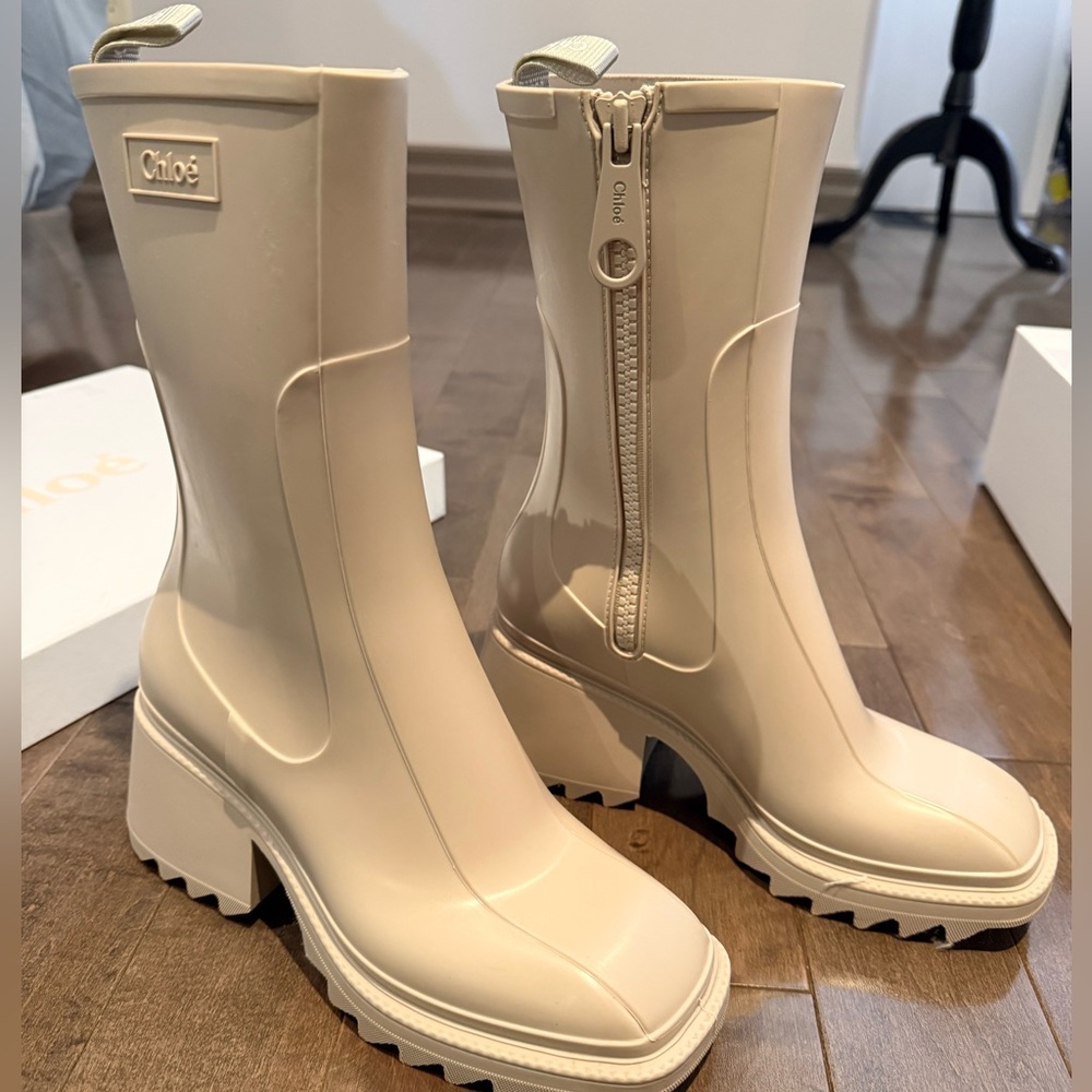 Chloe Betty Boots (Nomad Beige)